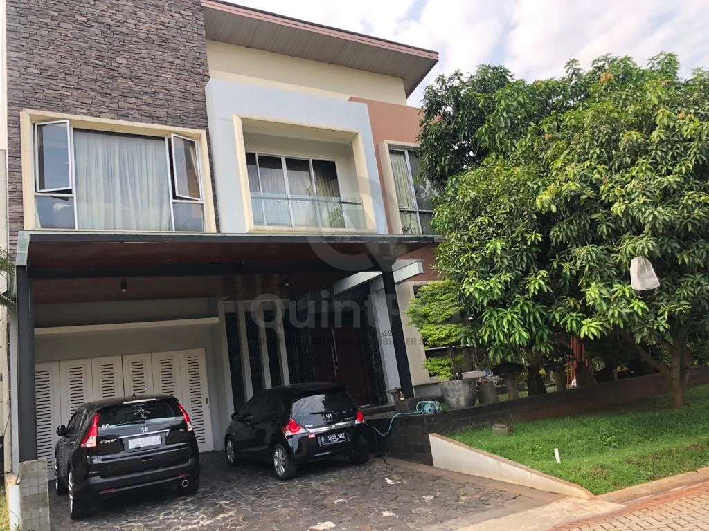 Rumah 4+1KT De Latinos BSD, 2 Lantai Modern Semi-Furnished Halaman Luas — foto 2