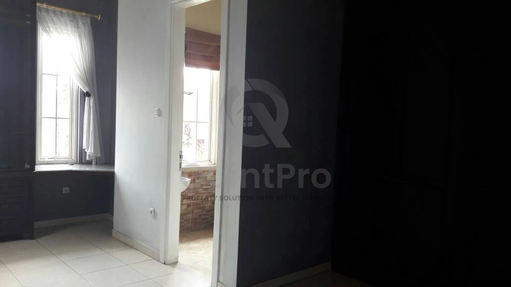 Rumah Dijual di Puspita Loka, BSD City, 4KT — foto 12