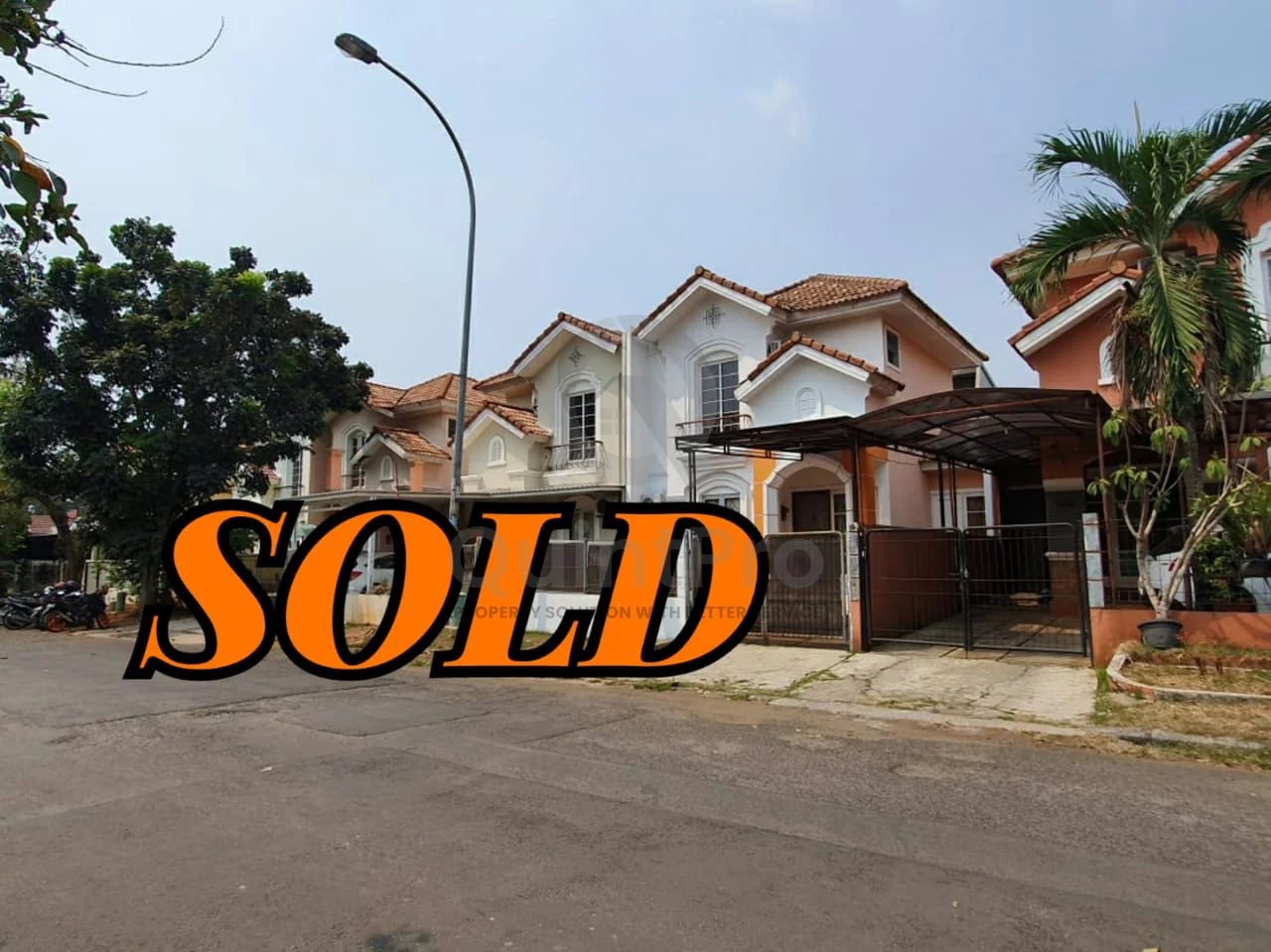 Rumah 3KT 2KM di Nusa Loka BSD City, Halaman Asri Siap Huni
