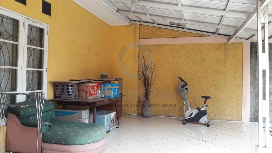 Rumah 3KT 2KM di Nusa Loka BSD City, Halaman Asri Siap Huni — foto 5