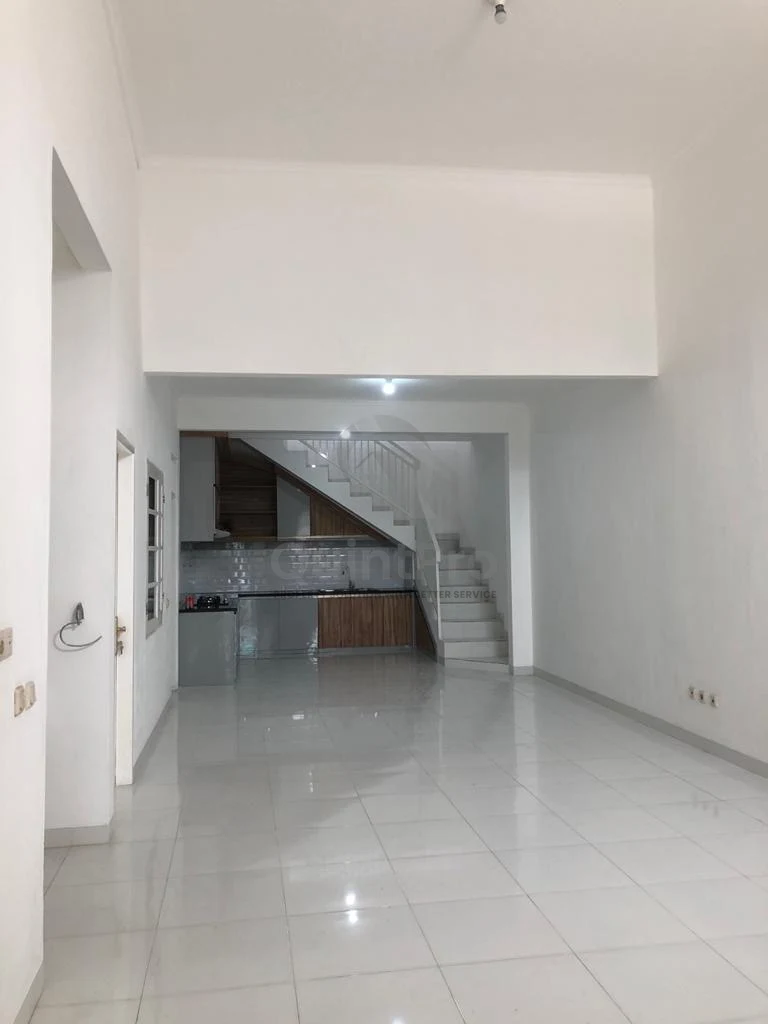 Rumah Dijual di Santiago, BSD City, 3KT — foto 3