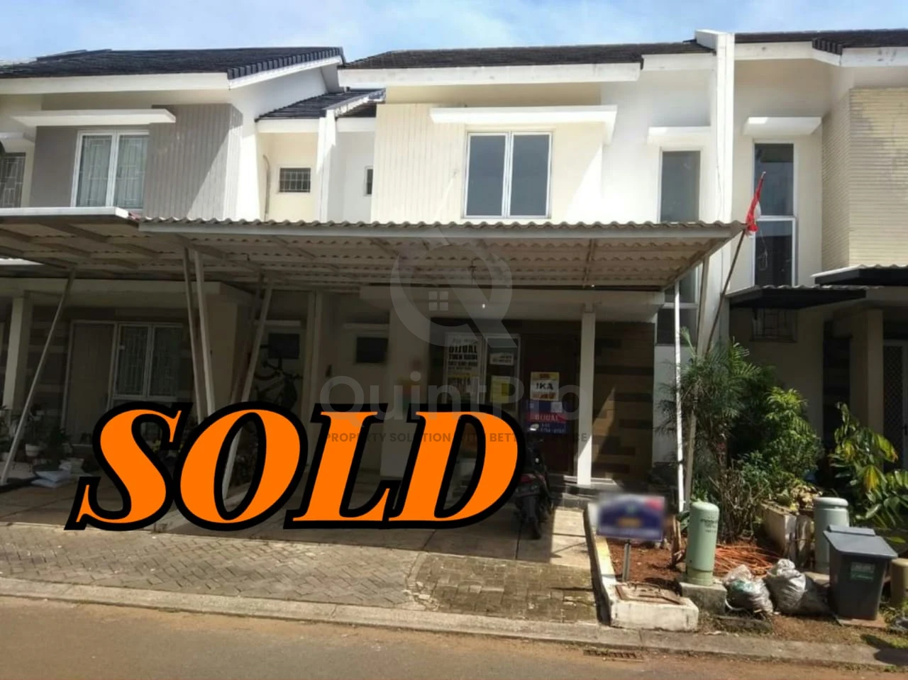 Rumah 4+1KT Modern 2 Lantai di Sevilla BSD City, SHM Siap Huni