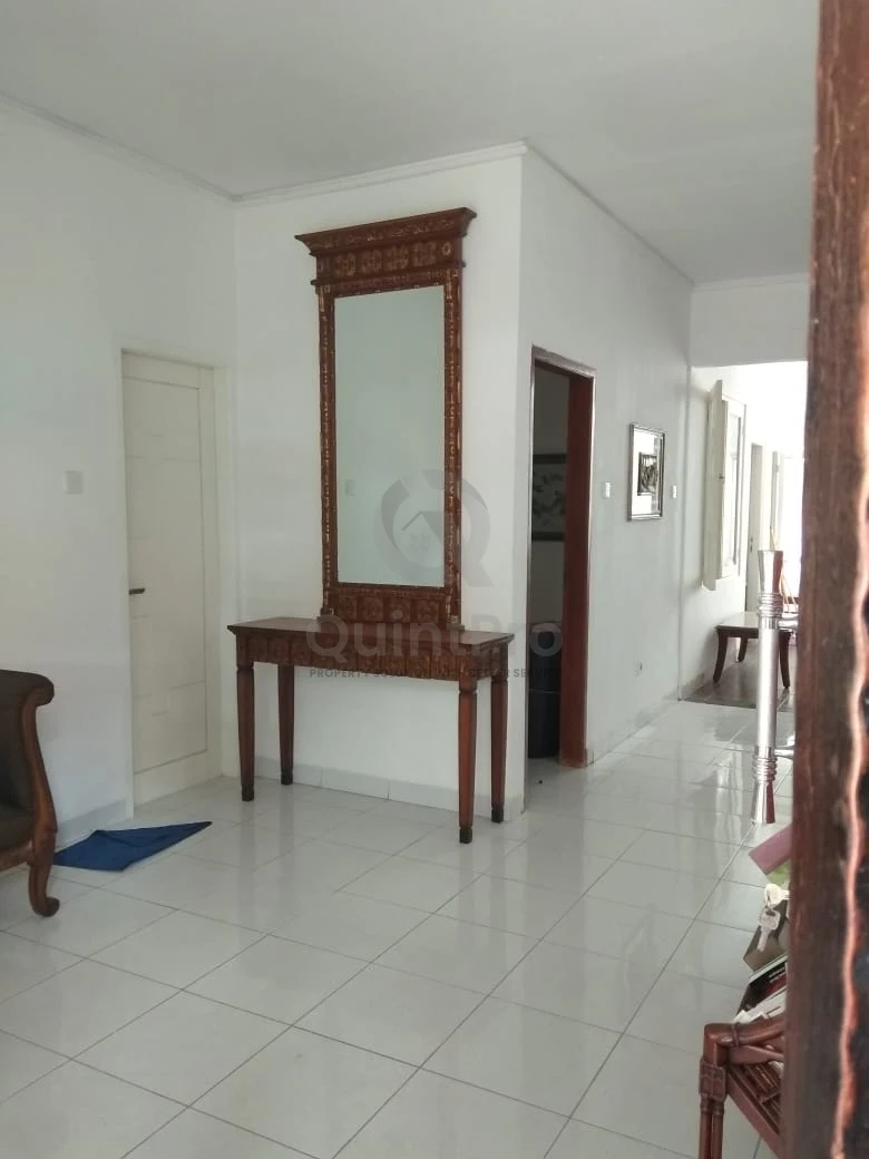 Rumah 4+1KT Modern 2 Lantai di Sevilla BSD City, SHM Siap Huni — foto 3