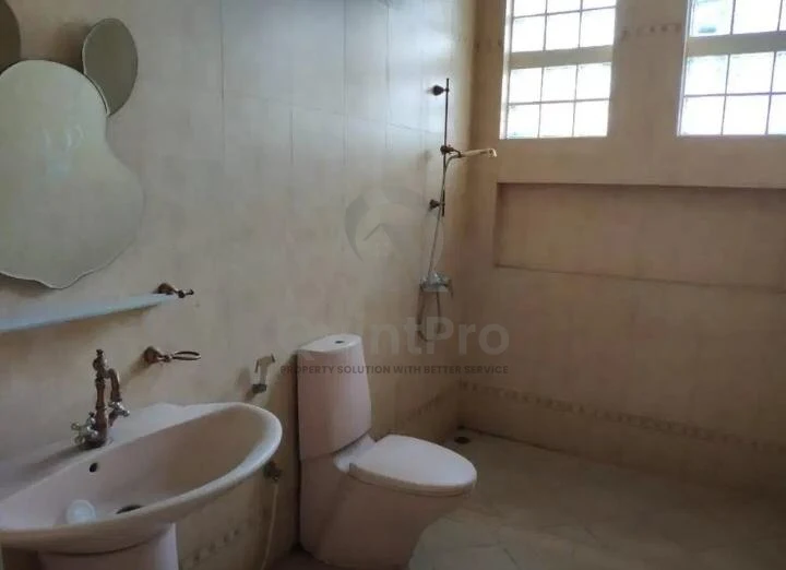 Rumah Dijual di Tirta Golf, BSD City, 6KT — foto 9