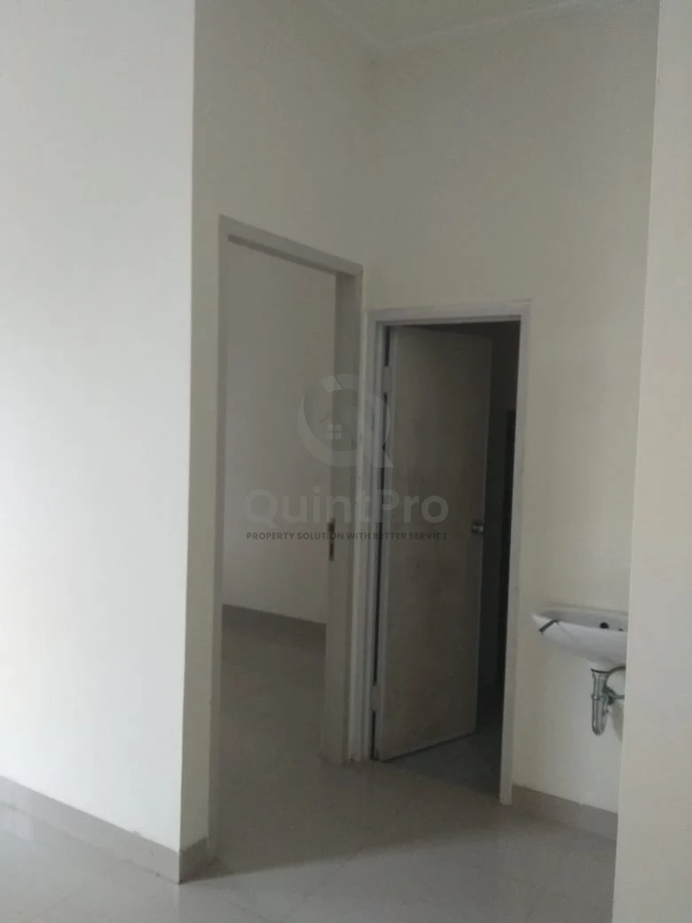 Rumah 2KT 1KM di Serpong Garden 2 BSD City, Modern Minimalis SHM — foto 5