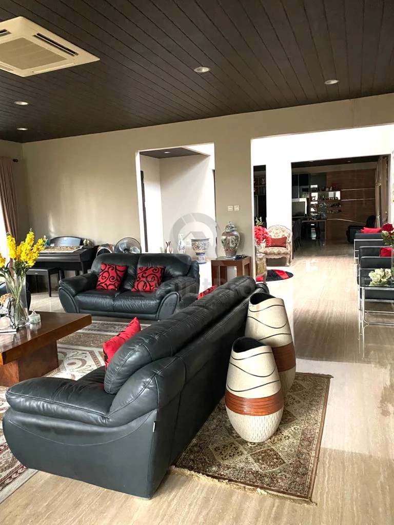 Rumah Modern 5+2KT di Bukit Golf Terrace BSD, 2 Lantai SHM Lengkap Fasilitas — foto 4