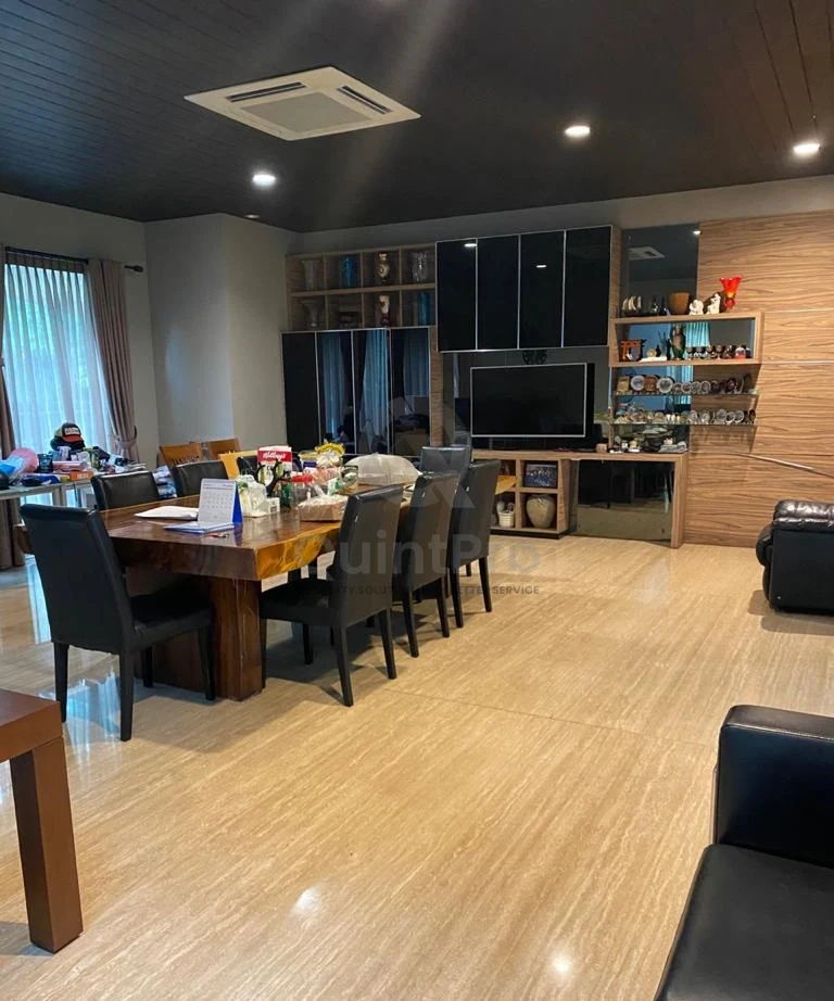 Rumah Modern 5+2KT di Bukit Golf Terrace BSD, 2 Lantai SHM Lengkap Fasilitas — foto 5