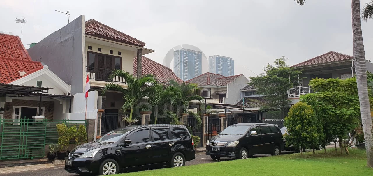 Rumah Disewa di Palem Semi, Karawaci, 5KT — foto 13
