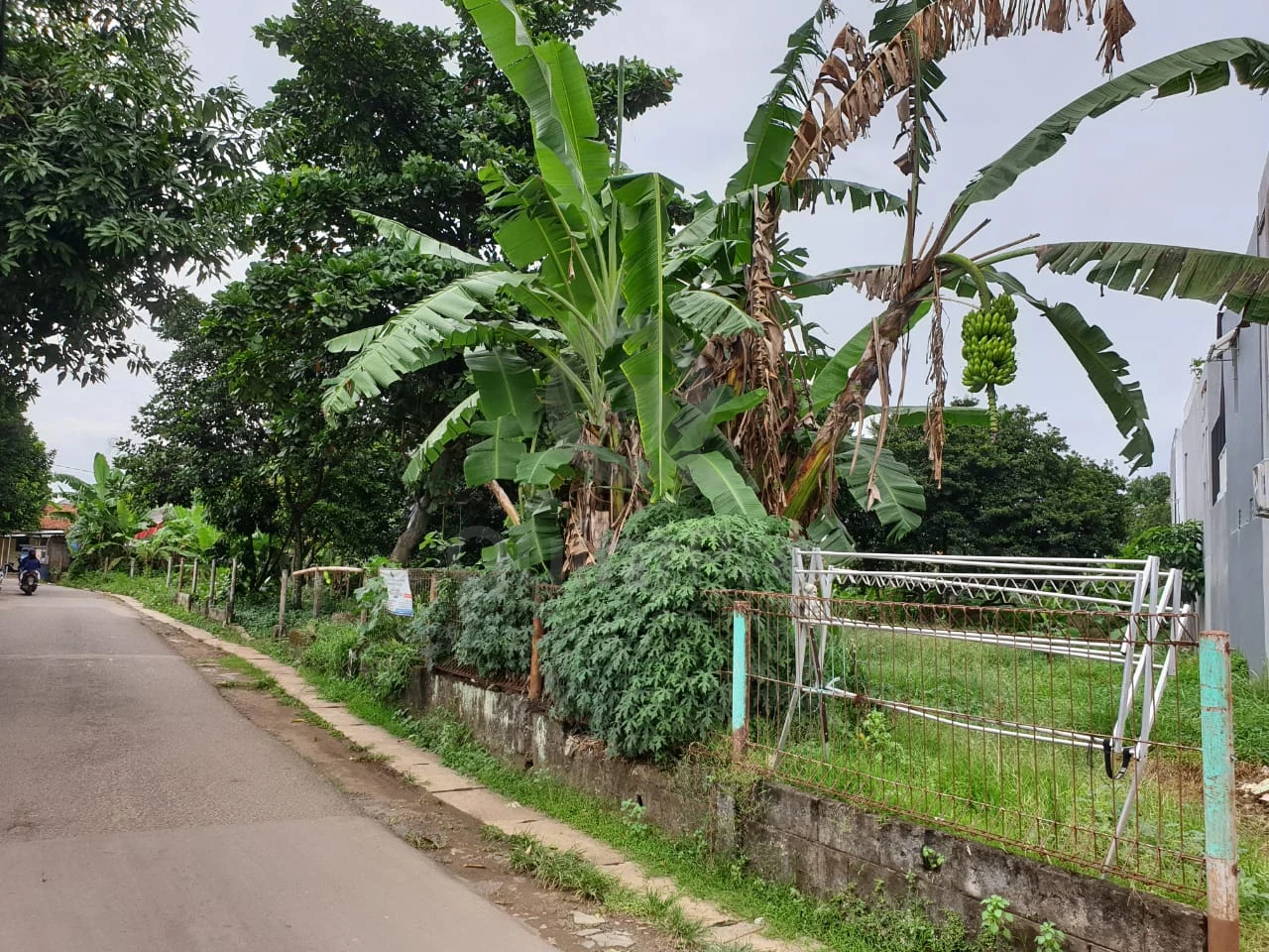Tanah 2080m² SHM di Pamulang Tangsel, Dekat Kantor Walikota — foto 3