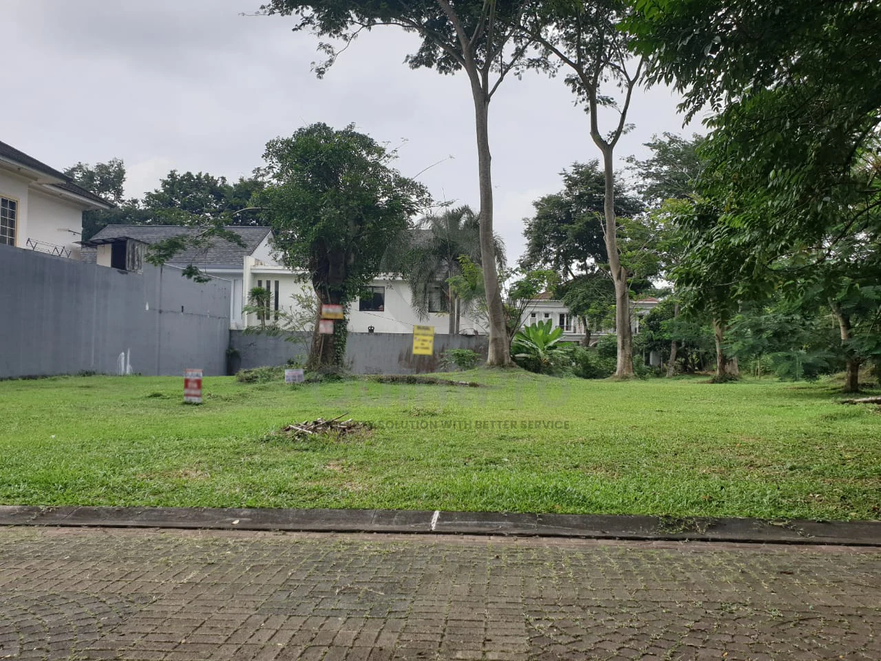Rumah 450m² di The Green BSD City, Halaman Asri Dekat Tol Pondok Indah PPJB