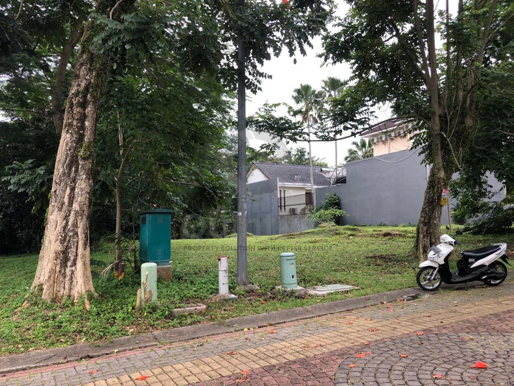 Tanah 500m² SHM di The Green Mirage BSD City, Halaman Hijau Asri