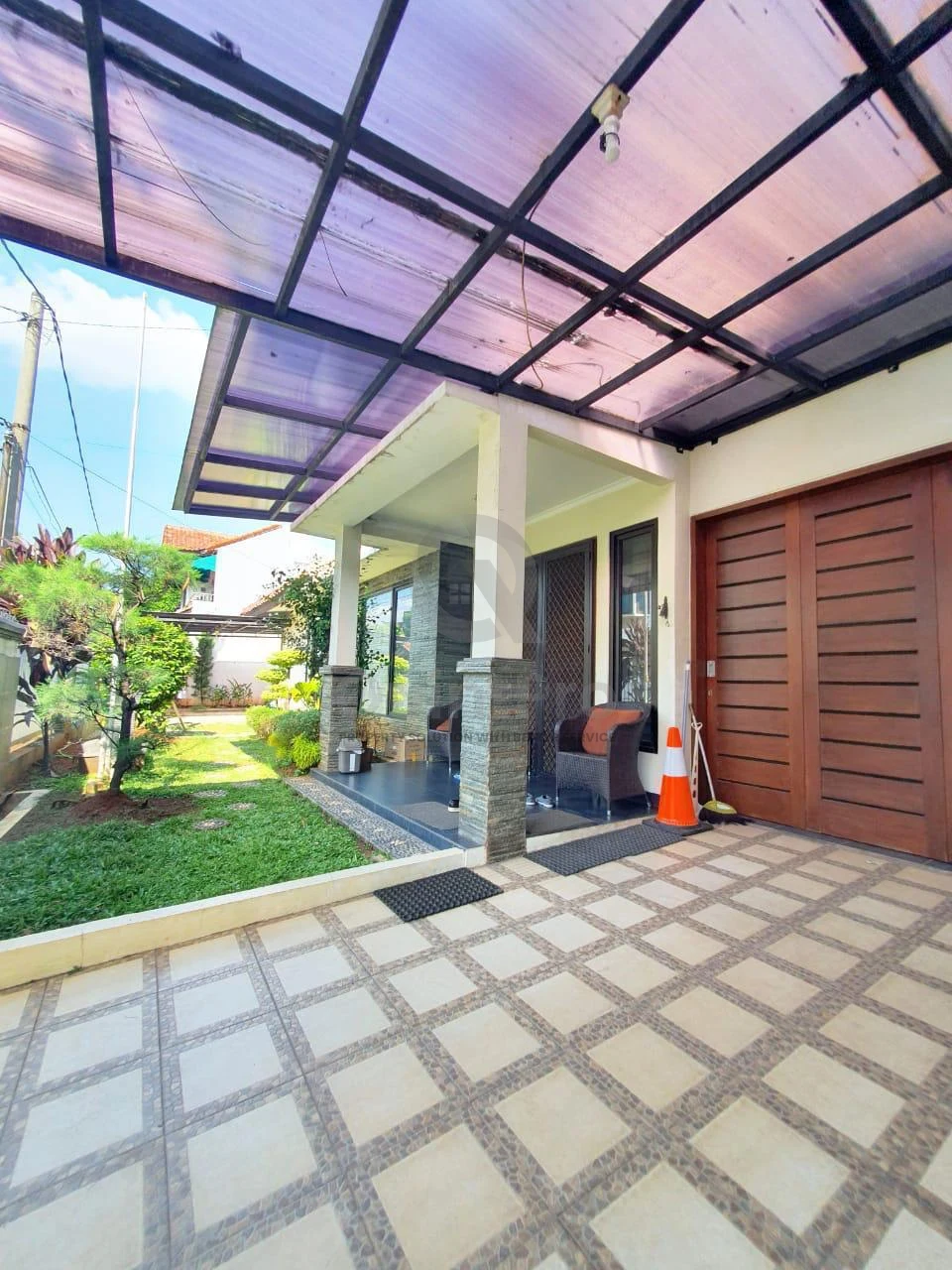 Rumah 4+1KT 2 Lantai di Cinere Depok, SHM Dekat Cinere Mall — foto 3