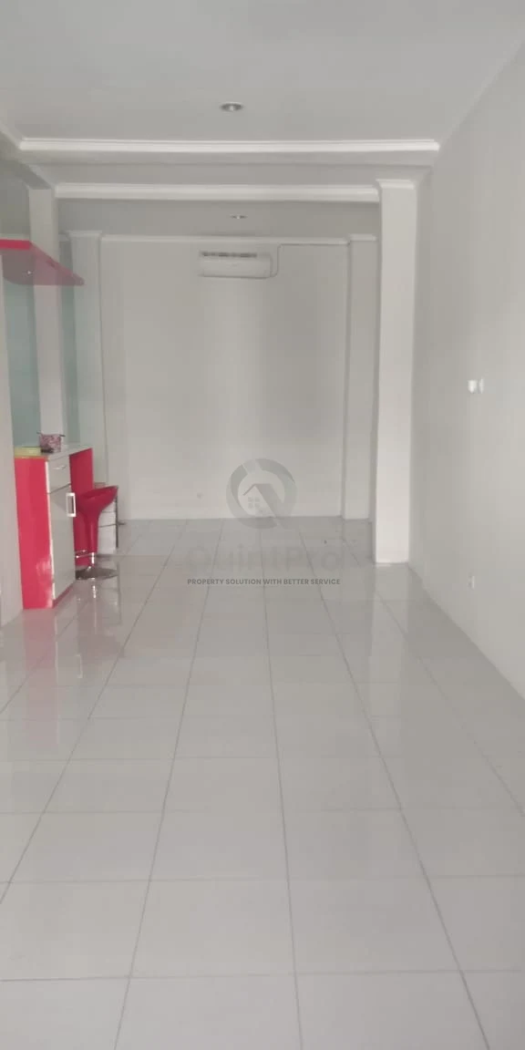Rumah Modern 3KT di Serpong Estate BSD City, One Gate System SHM — foto 3
