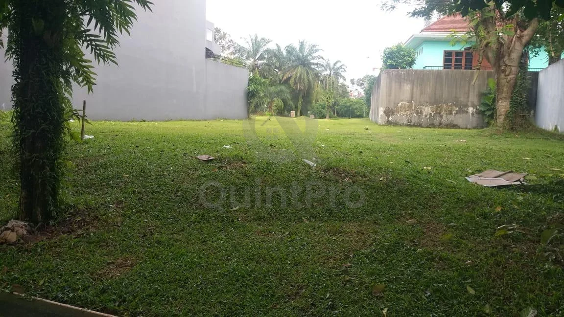 Tanah 577m² Dijual di Telaga Golf Depok, PPJB Siap AJB Halaman Asri
