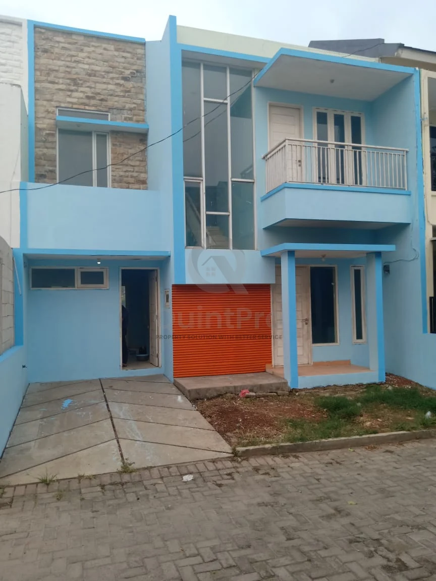 Rumah Modern 3KT 160m² di Puspitek Asri Serpong, 2 Lantai Desain Minimalis