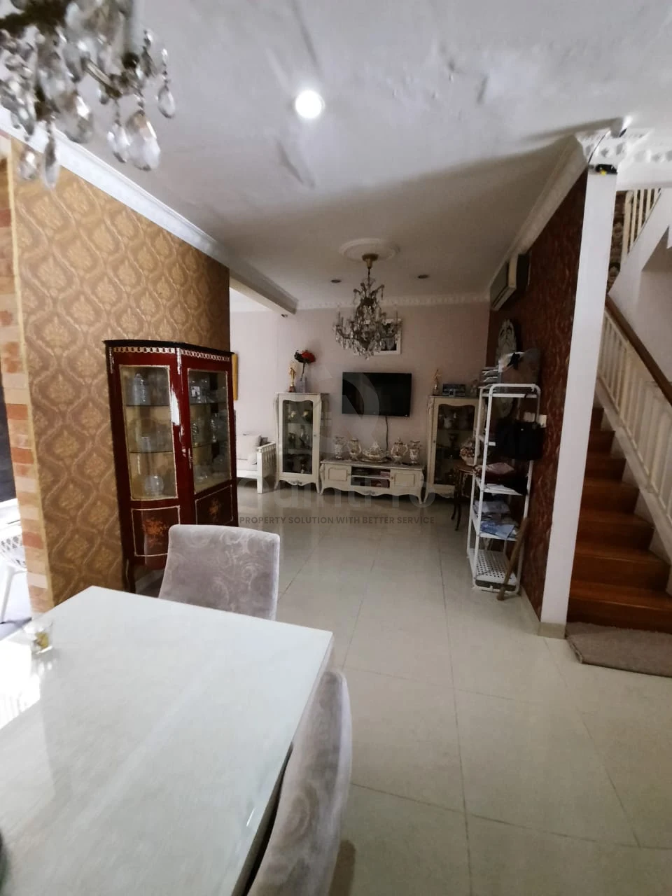 Rumah 3+1KT 200m² di Bavaria Modernland BSD City, 2 Lantai SHM Siap Huni — foto 4