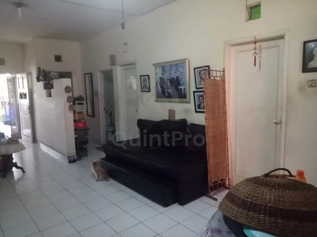 Rumah Dijual di Kencana Loka, BSD, 3KT — foto 2