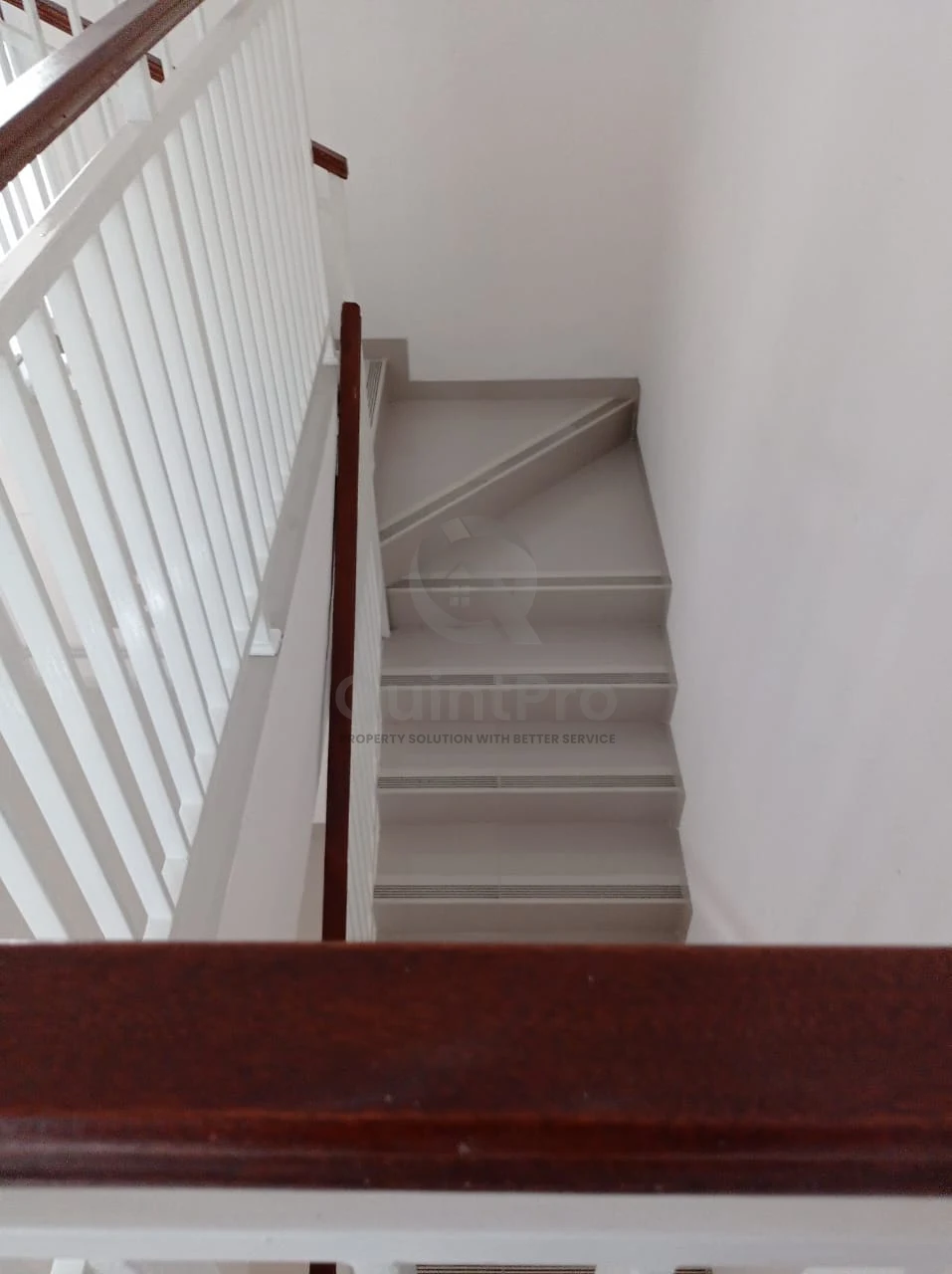 Rumah Dijual di Taman Chrysant, BSD City, 3KT — foto 8