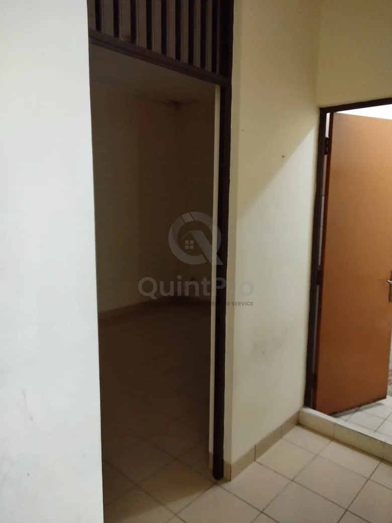Rumah 3+1KT 140m² Kencana Loka BSD, Bebas Banjir One Gate System SHM — foto 5