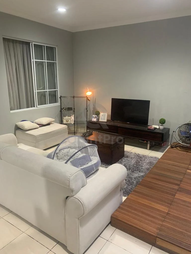 Rumah 3+1KT 250m² di The Green BSD City, 2 Lantai SHM Semi-Furnished — foto 5