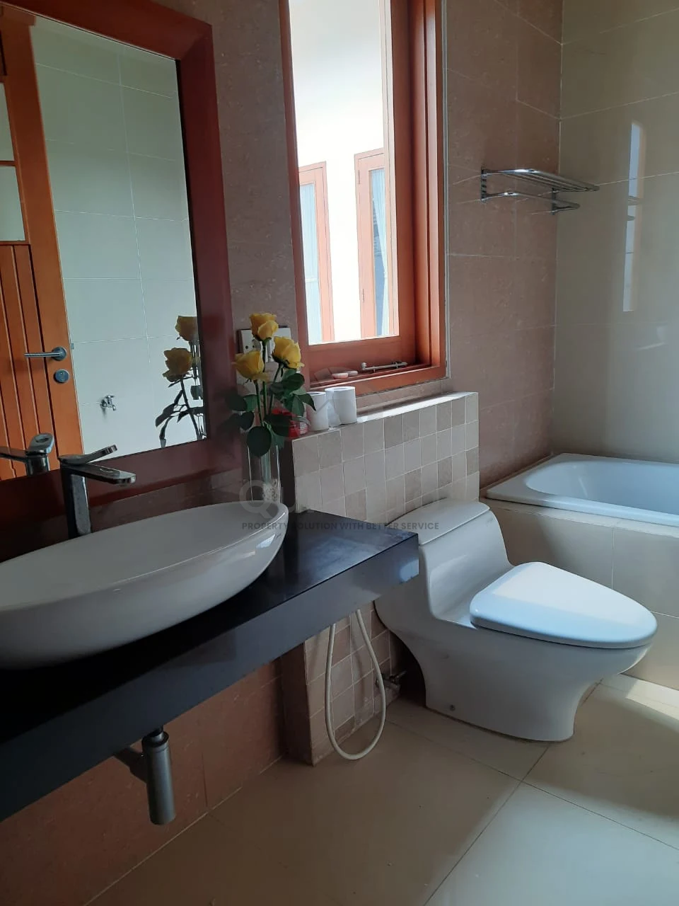 Rumah Disewa di Giardina, BSD City, 4KT — foto 9