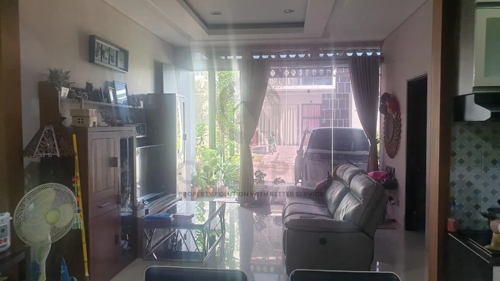 Rumah Modern 4KT 2 Lantai di Suradita Cisauk, SHM Kolam Renang Cluster — foto 3