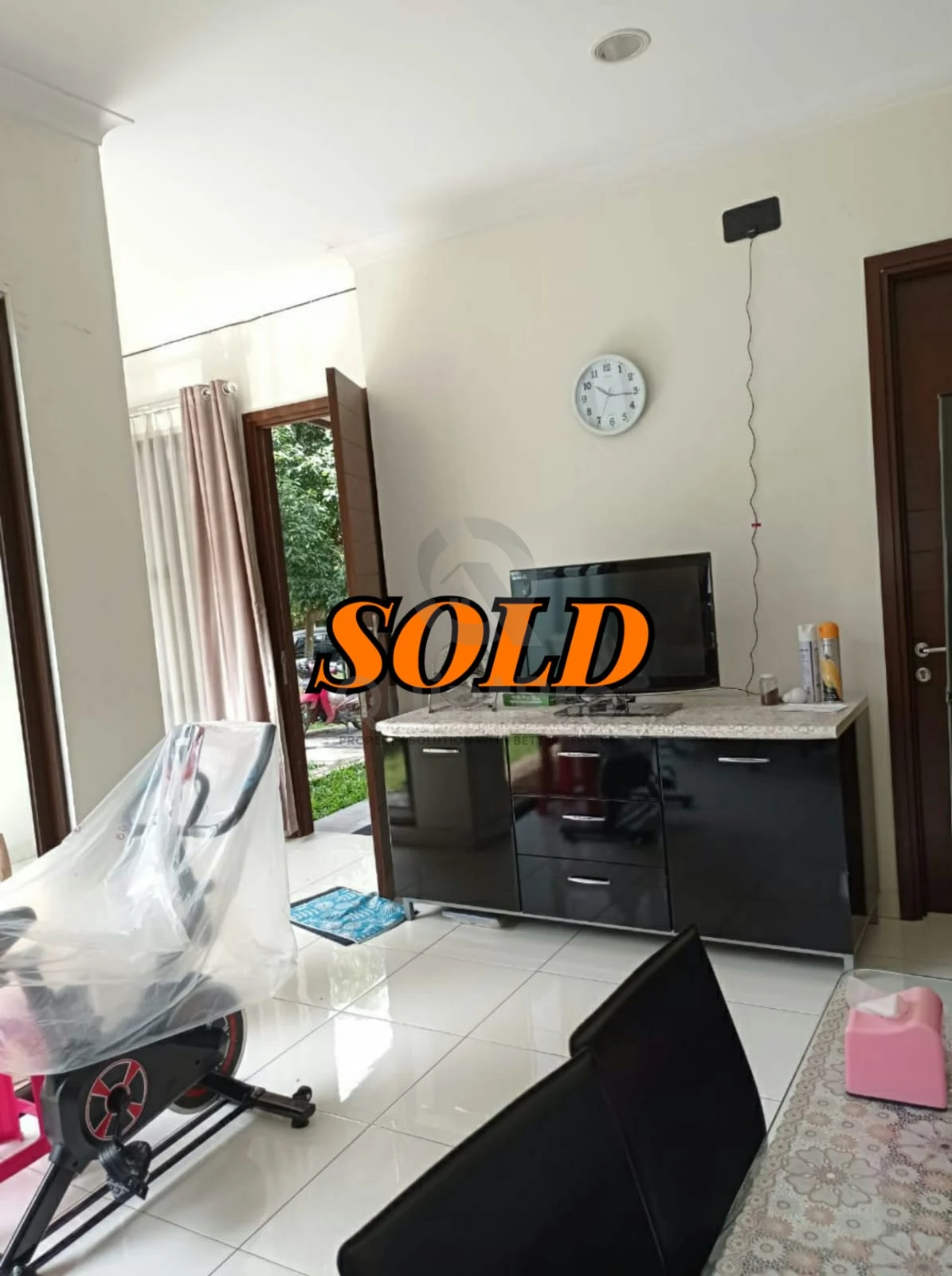 Rumah 3KT 2 Lantai di Nittaya BSD City Tangerang Selatan, Modern Minimalis