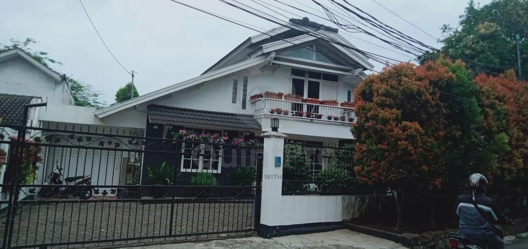 Rumah 7KT 4KM di Jl Cipanas Atas Bandung, 2 Lantai Siap Huni Cocok Kos — foto 3