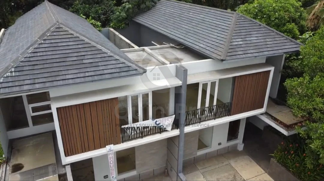 Rumah Modern 3+1KT di Griya Loka BSD City, 2 Lantai Row Jalan Besar PPJB