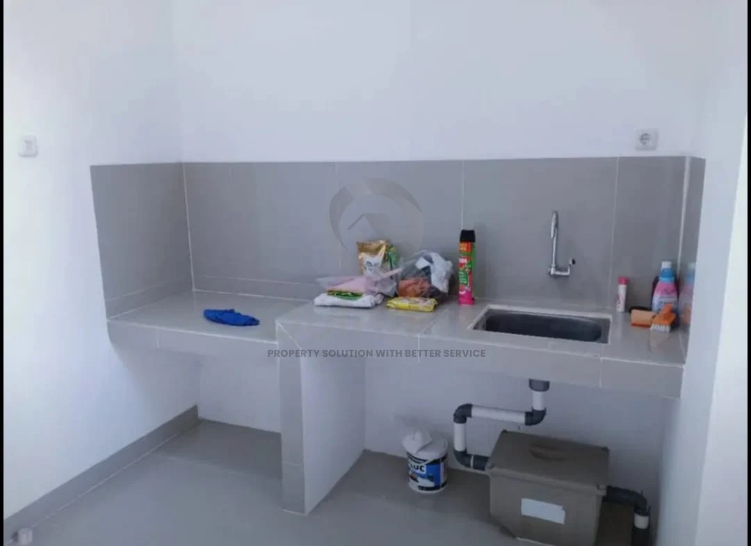 Rumah 2KT 84m² di Serpong Garden 2 Tangerang Selatan, SHM Halaman Asri — foto 3