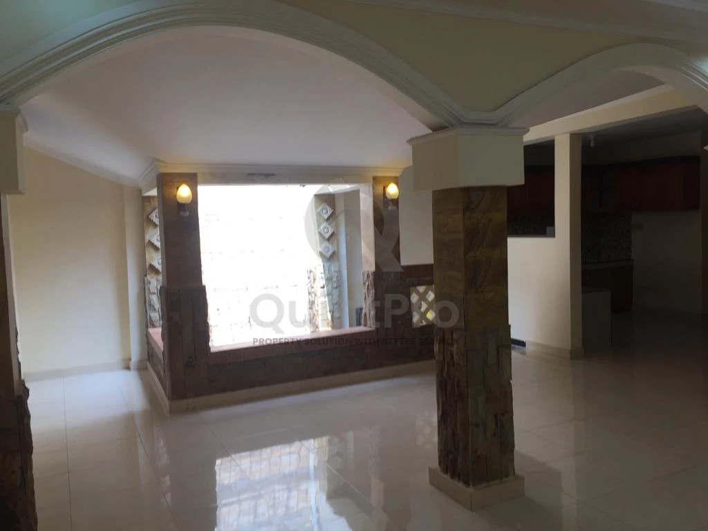 Rumah 4KT 3KM di Vila Melati Serpong, Gaya Klasik SHM 180m² — foto 2