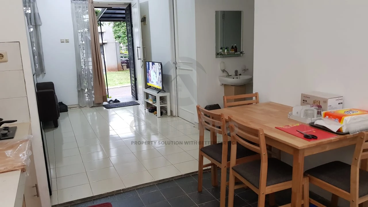 Rumah 2KT Semi-Furnished di Neo Catalonia BSD, Modern Minimalis Halaman Asri — foto 4