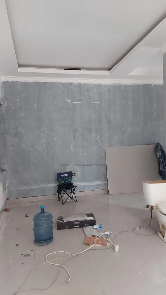 Rumah 3KT 80m² di Serpong Terrace Tangerang Selatan, SHM Siap Renovasi — foto 4