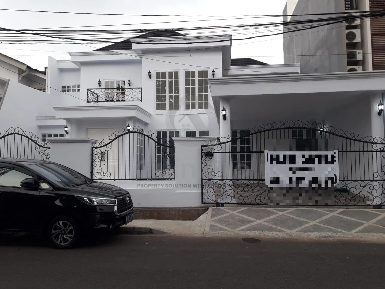 Rumah 3+1KT 255m² di Bintaro, Renovasi Baru Granit Seluruh Ruangan SHM — foto 3