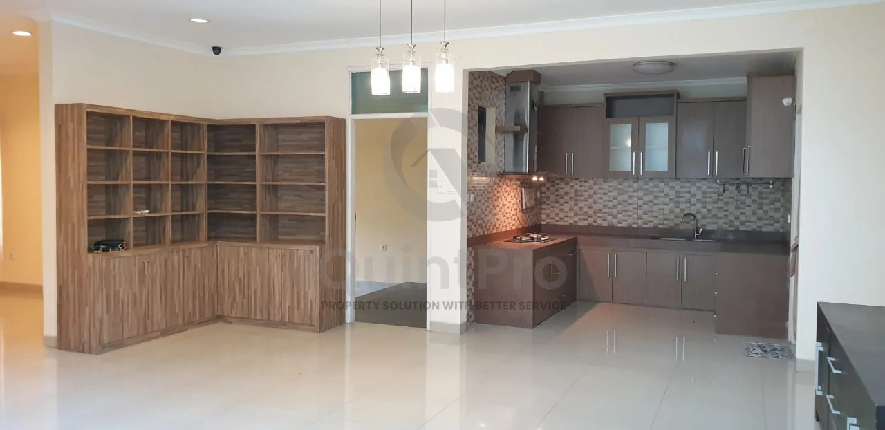 Rumah 3+1KT 270m² di Modern Land Tangerang, 2 Lantai Semi-Furnished SHM — foto 4
