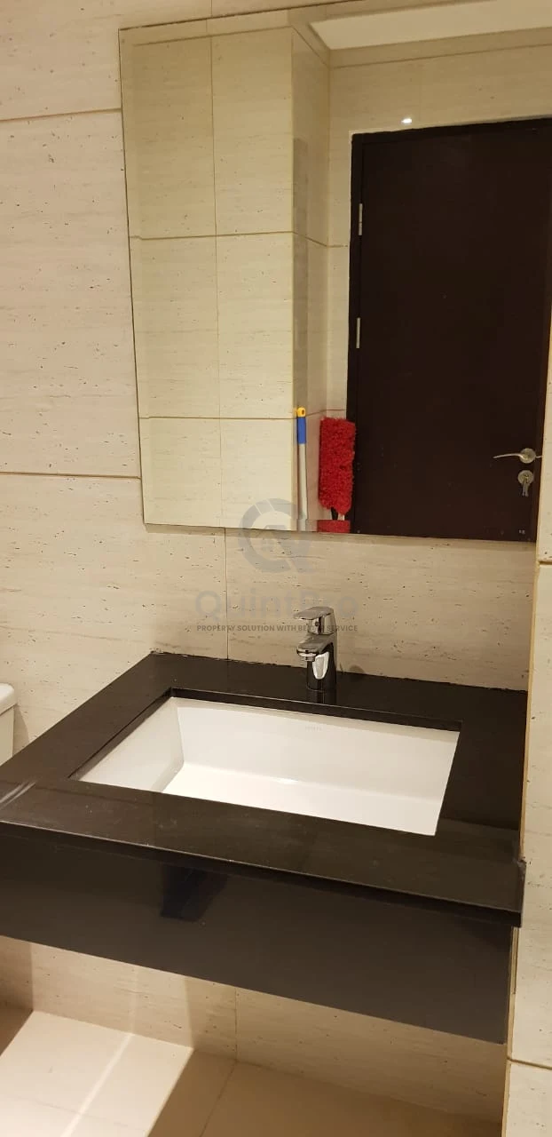 Apartemen 2BR 53m² di Brooklyn Alam Sutera BSD, Lantai 11 View Kota Semi-Furnished — foto 3