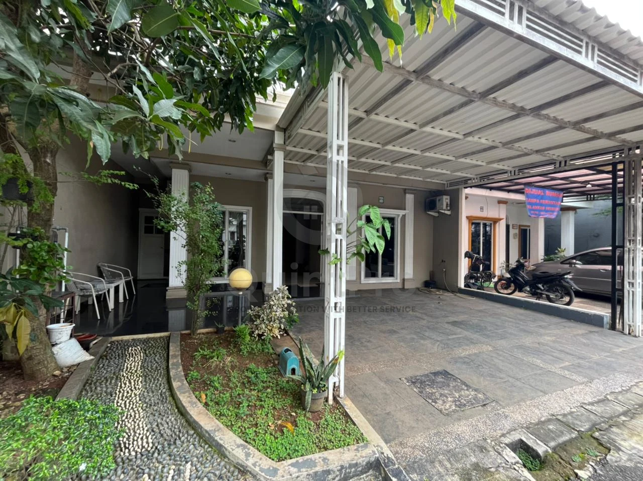 Rumah 3+1KT 200m² di Bavaria Modern Land BSD, 2 Lantai SHM Halaman Asri — foto 2