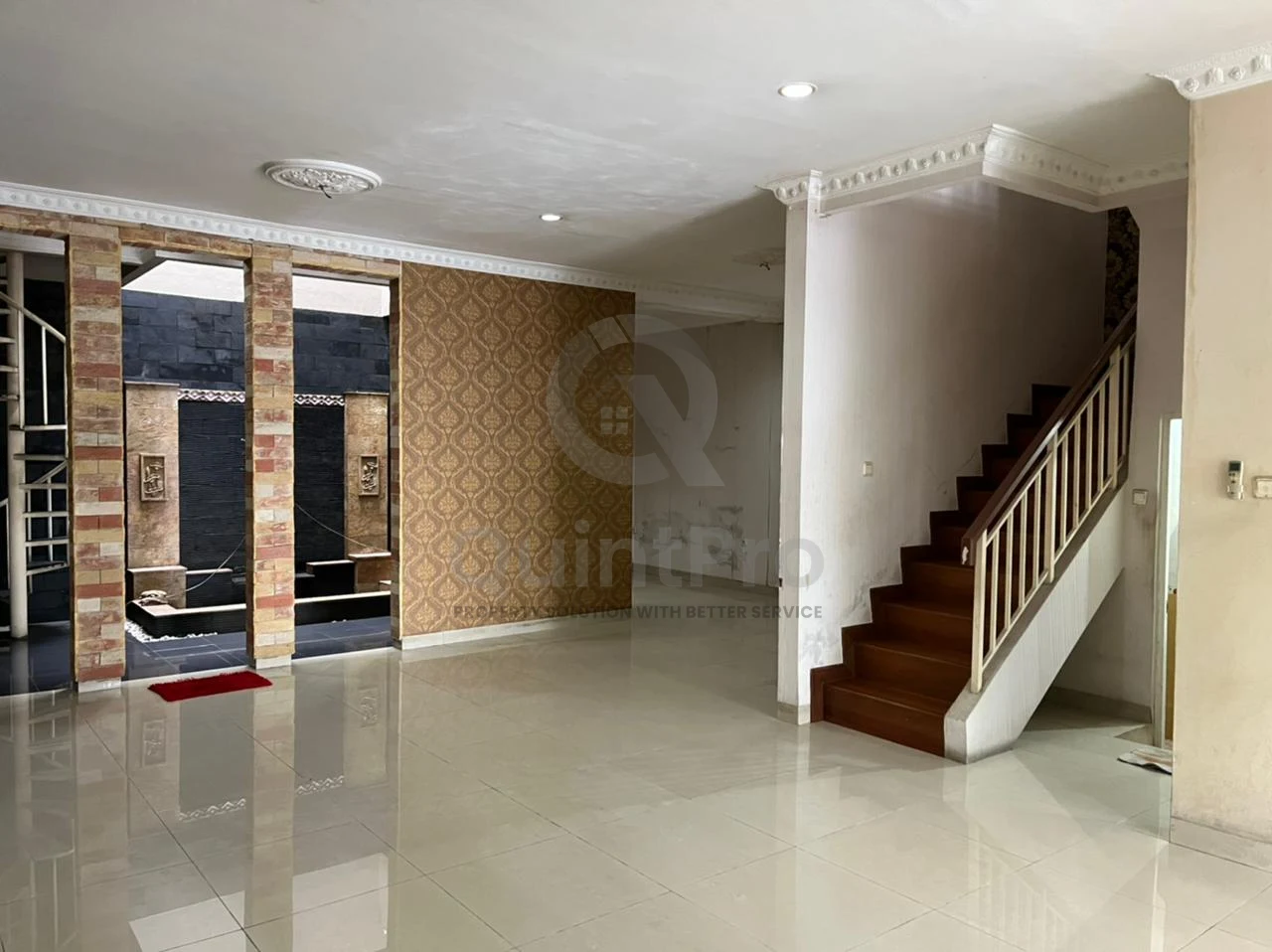Rumah 3+1KT 200m² di Bavaria Modern Land BSD, 2 Lantai SHM Halaman Asri — foto 3