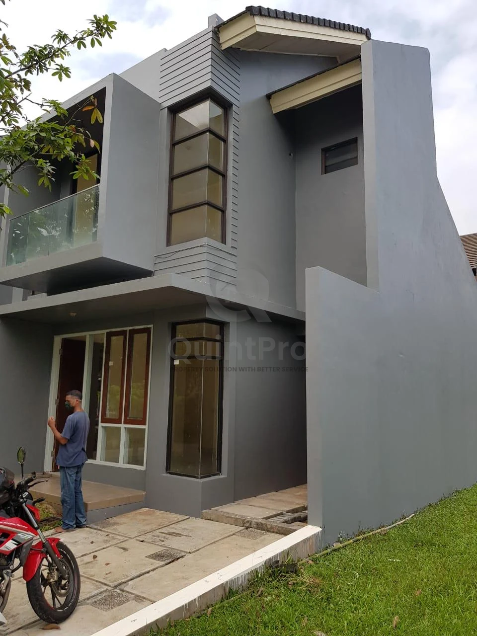 Rumah 2KT Modern di Foresta Albera BSD City, 2 Lantai Halaman Asri Disewa — foto 2