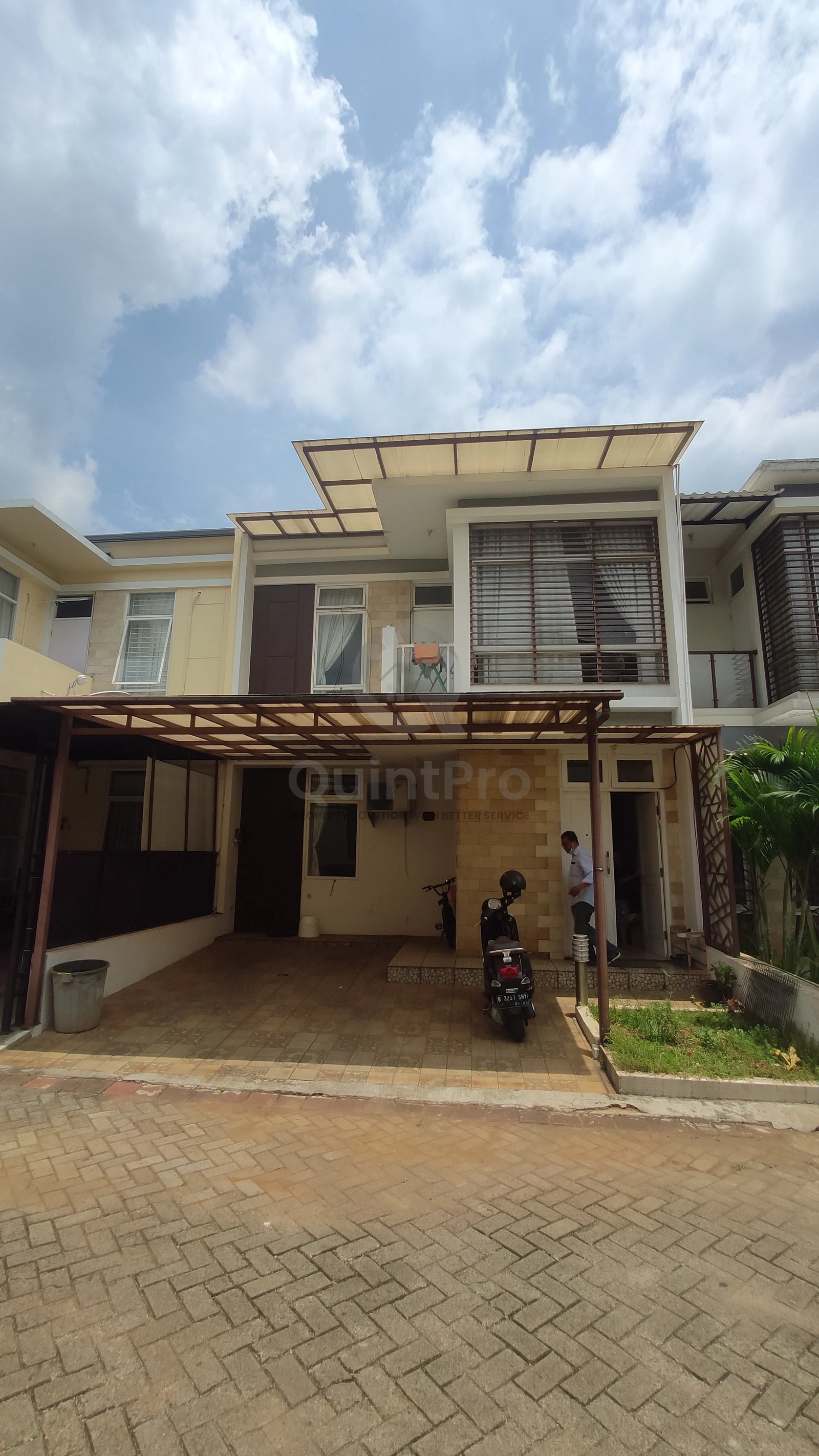 Rumah 3KT 2 Lantai di Jasmine Garden Bintaro, SHM Bebas Banjir Dekat Tol Jakarta-Serpong