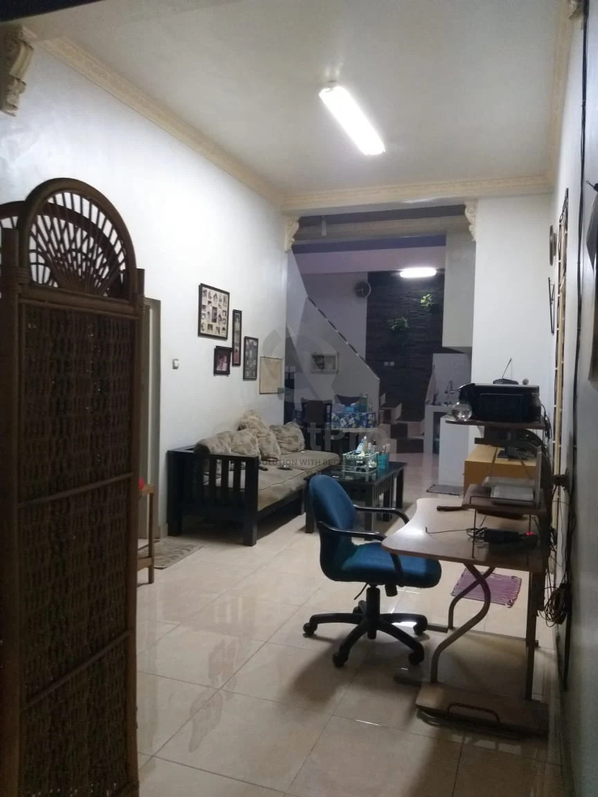 Rumah 3KT 2 Lantai di Villa Pamulang, Bebas Banjir Akses Tol JORR SHM — foto 3