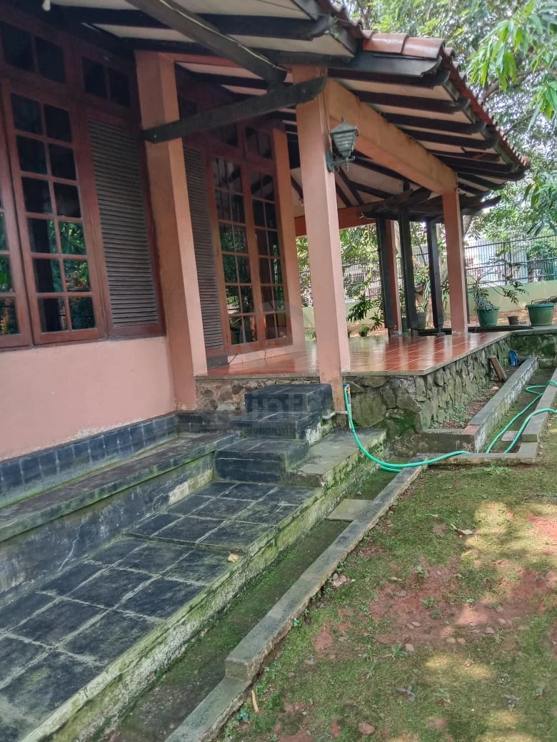 Rumah 5+1KT 500m² di Witanahardja Pamulang, 2 Lantai SHM Asri — foto 5