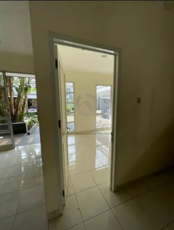 Rumah Dijual di Castilla Bsd, BSD City, 3KT — foto 7
