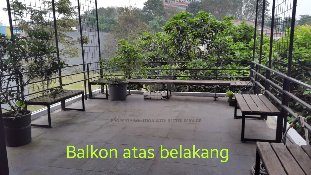 Rumah Modern 3+1KT di Giri Loka BSD City, 2 Lantai Furnished SHM Halaman Asri — foto 3