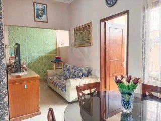 Rumah 3KT 2 Lantai di Kirana Residence Serpong, SHM 126m² Siap Huni — foto 4