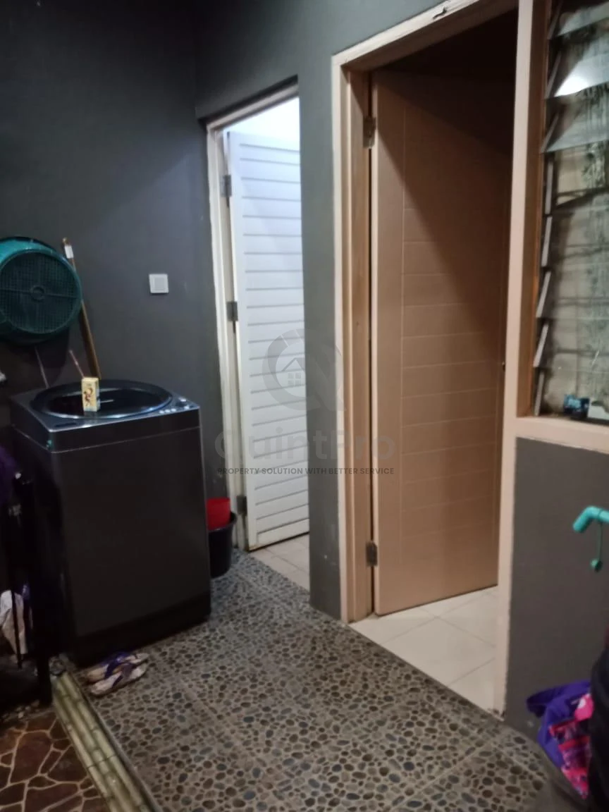 Rumah 4+1KT 2 Lantai di Residence One Serpong, Modern Minimalis SHM — foto 4