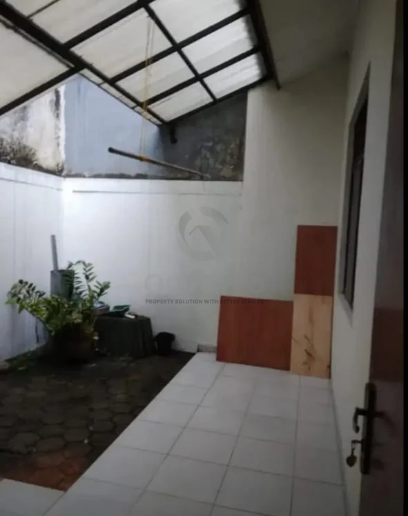 Rumah Dijual di Kencana Loka, BSD, 2KT — foto 2