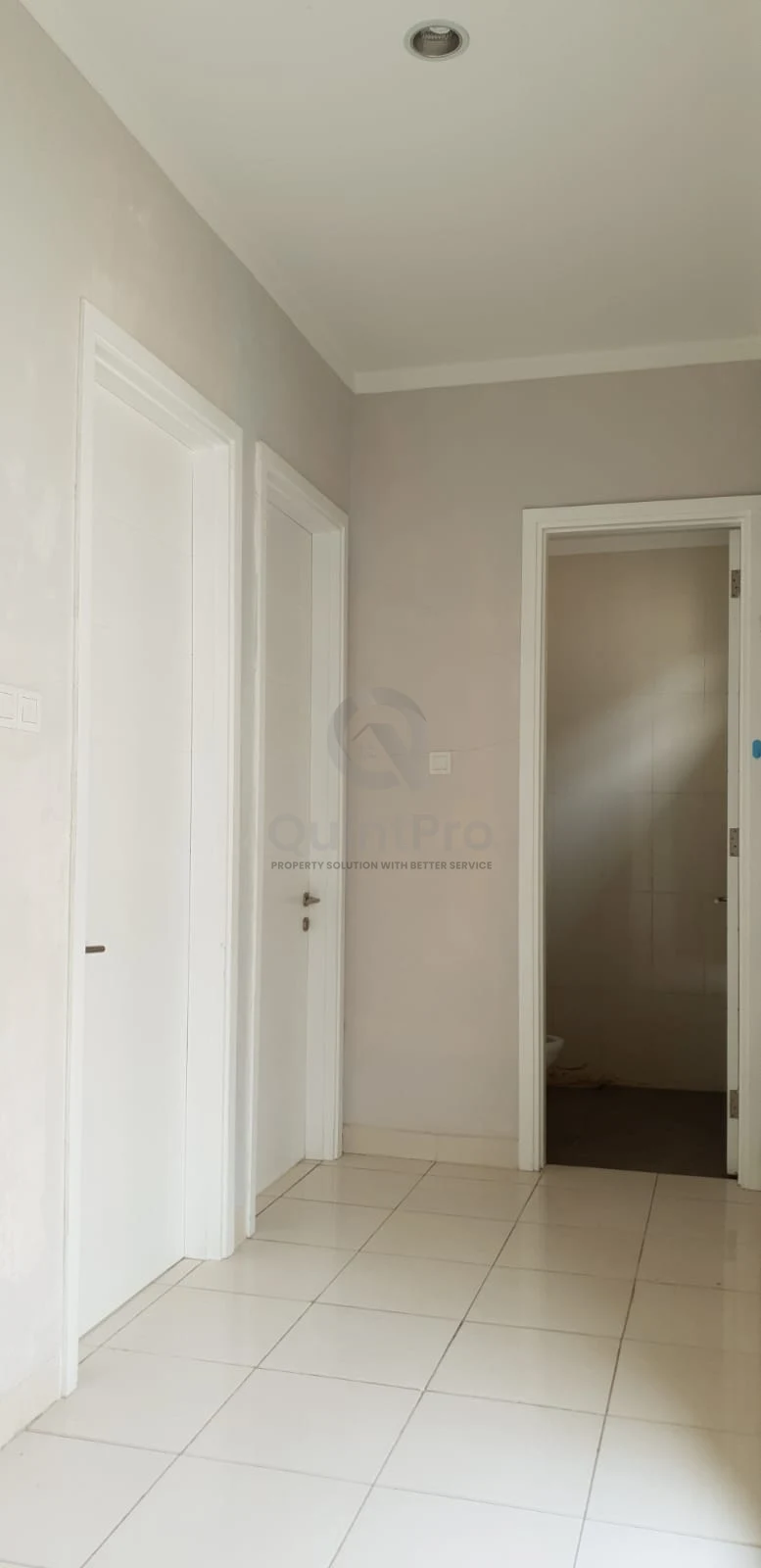 Rumah Modern 3+1KT di De Garden Serpong, 2 Lantai SHM Siap Huni — foto 5
