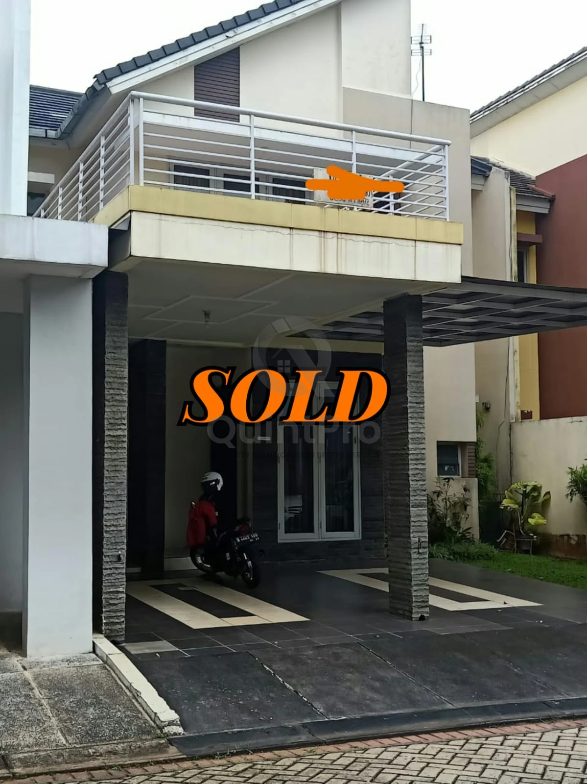Rumah Modern 2+1KT di Centro Havana De Latinos BSD, 2 Lantai SHM