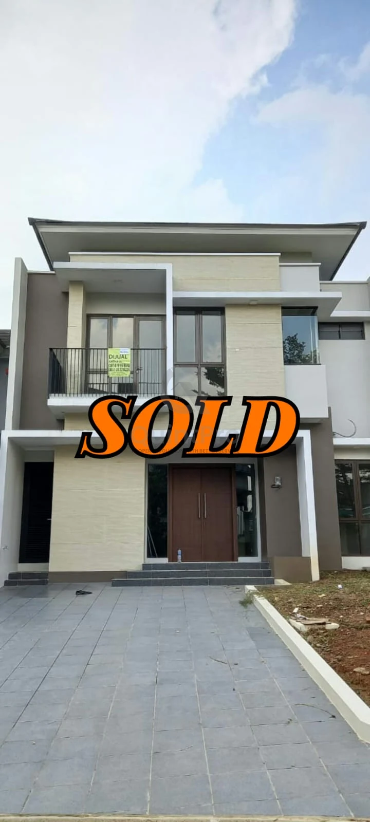 Rumah 4+1KT Modern 2 Lantai di La Vintage BSD City, Design Minimalis Terang